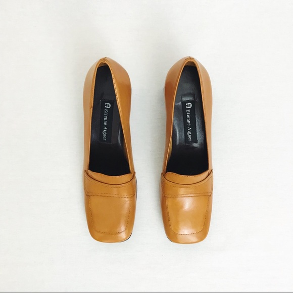 Etienne Aigner Shoes - Vintage ✨ Etienne Aigner Square Toe Leather Heels